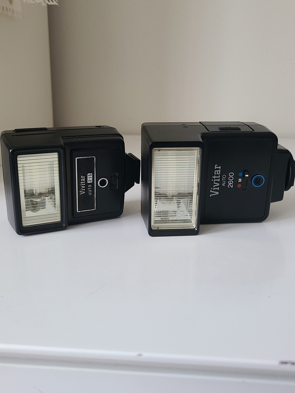 Vivitar Black Shoe-Mount Camera Flash - Auto 2600 (Pair)